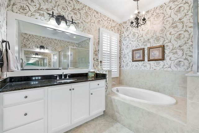 8240 NW 120th Way, Parkland, FL 33076