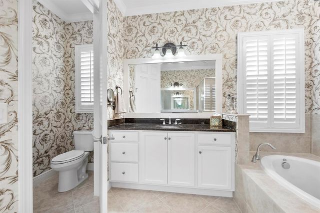 8240 NW 120th Way, Parkland, FL 33076