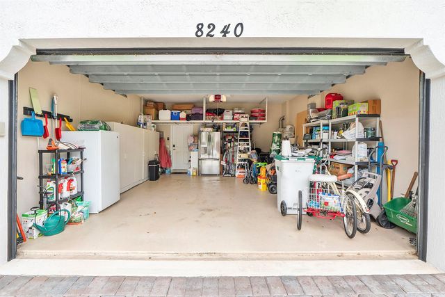 8240 NW 120th Way, Parkland, FL 33076