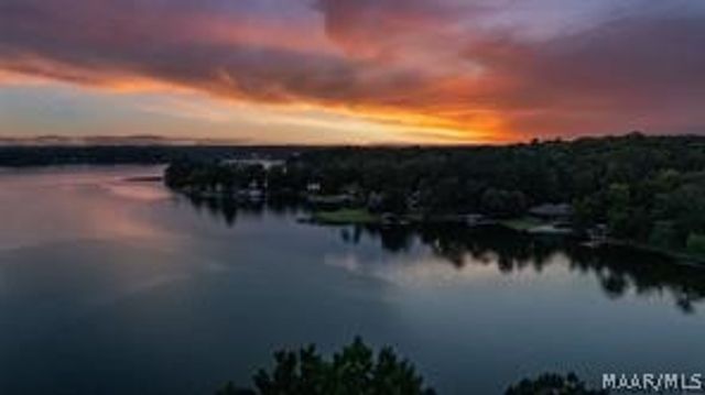 324 Katie Lane, Titus, AL 36080