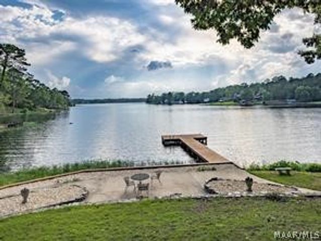 324 Katie Lane, Titus, AL 36080