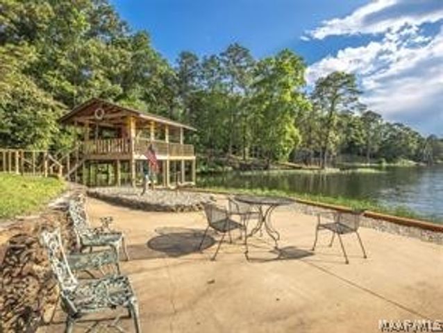 324 Katie Lane, Titus, AL 36080