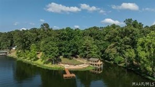 324 Katie Lane, Titus, AL 36080