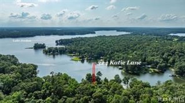 324 Katie Lane, Titus, AL 36080