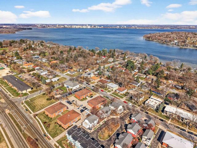 5326 Lake Park Boulevard, Madison, WI 53713