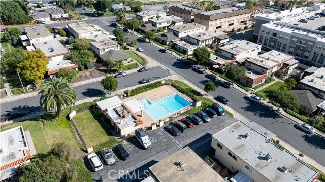 820 Junipero, Duarte, CA 91010