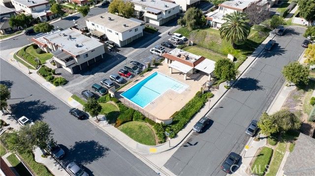 820 Junipero, Duarte, CA 91010