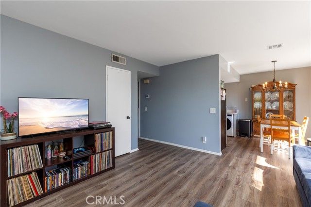 820 Junipero, Duarte, CA 91010