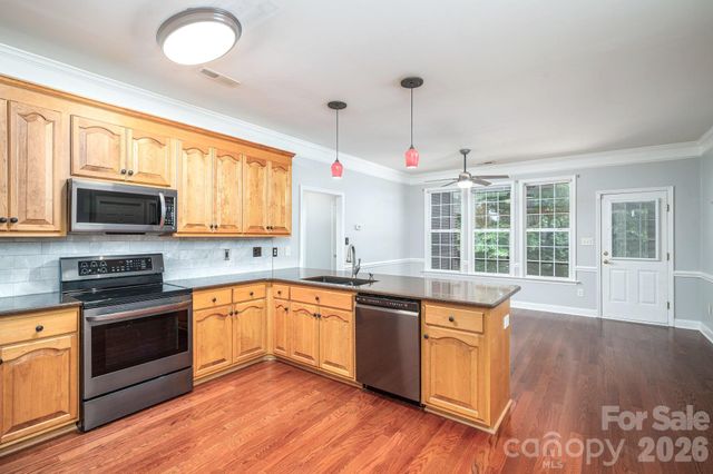 5308 Old Course Drive, Cramerton, NC 28032