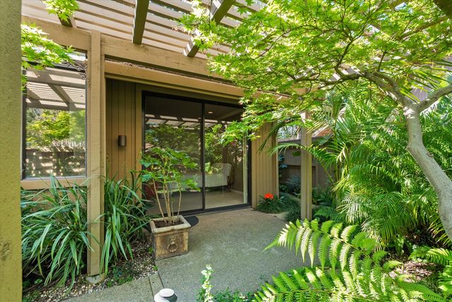 2024 Empire Mine Cir, Gold River, CA 95670