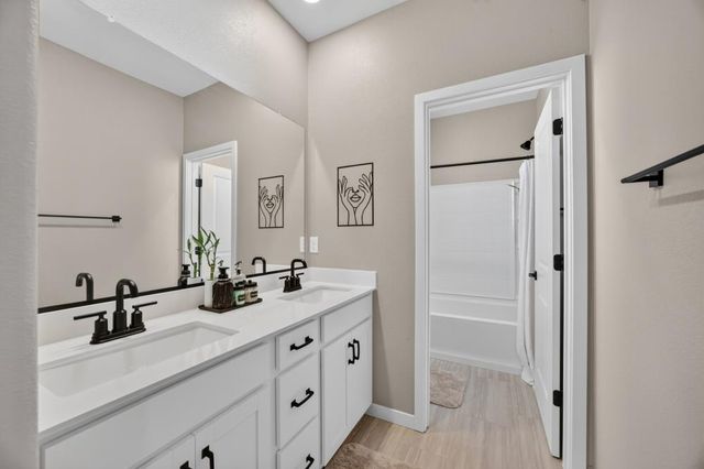 116 Tortosa Ct, Lincoln, CA 95648