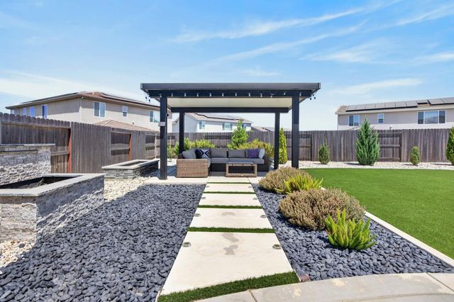 116 Tortosa Ct, Lincoln, CA 95648