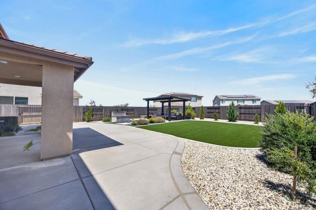 116 Tortosa Ct, Lincoln, CA 95648