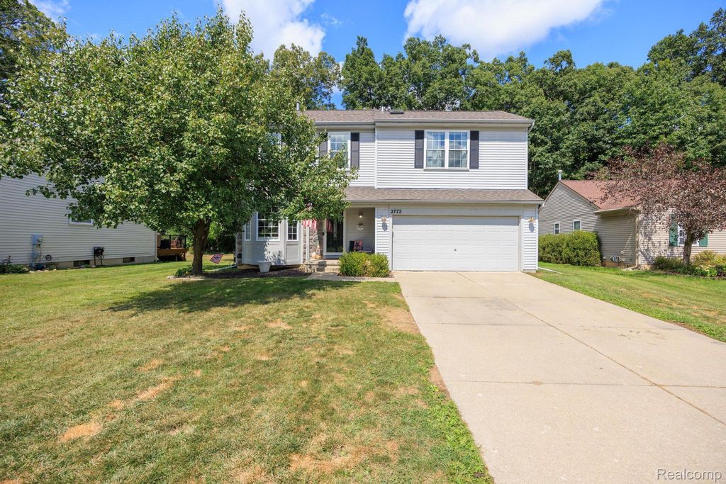 2772 Moosewood Drive, Waterford Charter Township, MI 48329