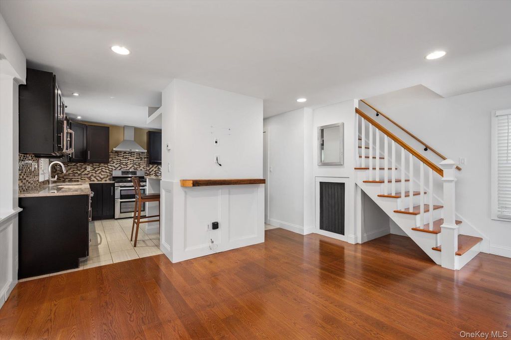 234 Foxhurst Road, Oceanside, NY 11572 — photo 4