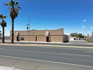 1570 W Picacho Avenue, Las Cruces, NM 88005