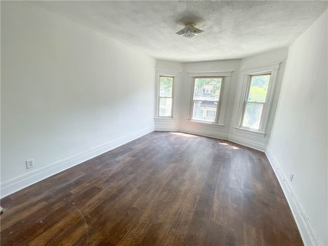 13 Brooklyn Street, Rochester, NY 14613