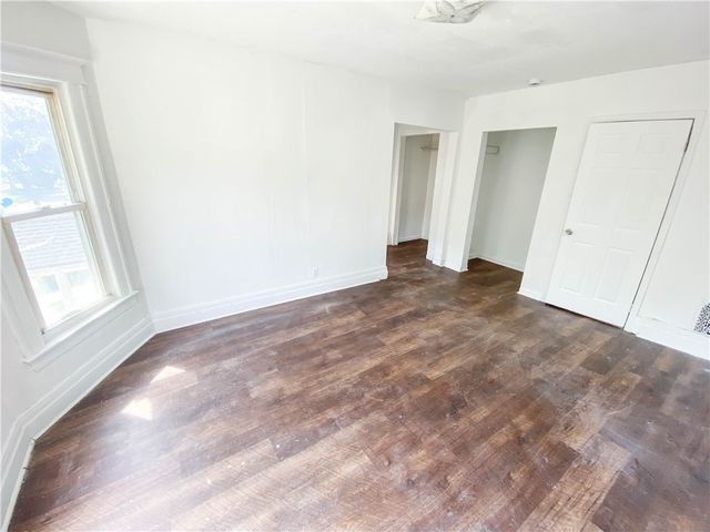 13 Brooklyn Street, Rochester, NY 14613