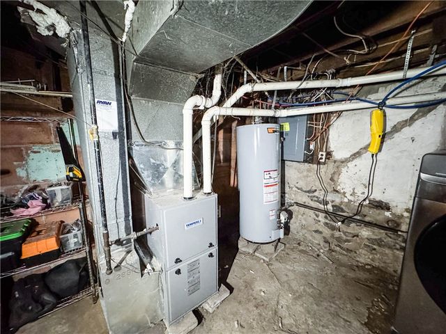 13 Brooklyn Street, Rochester, NY 14613