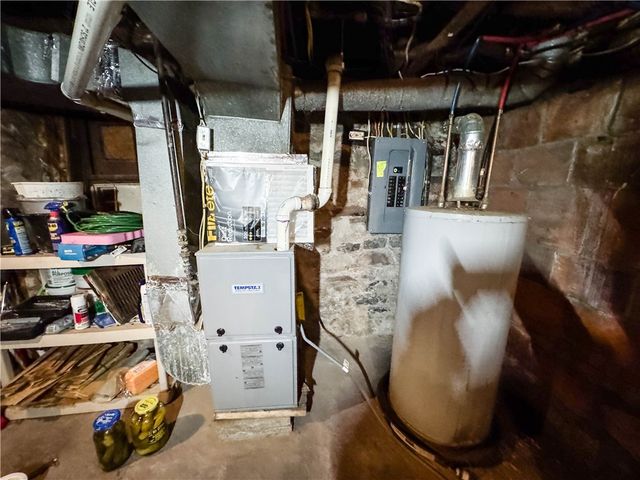 13 Brooklyn Street, Rochester, NY 14613