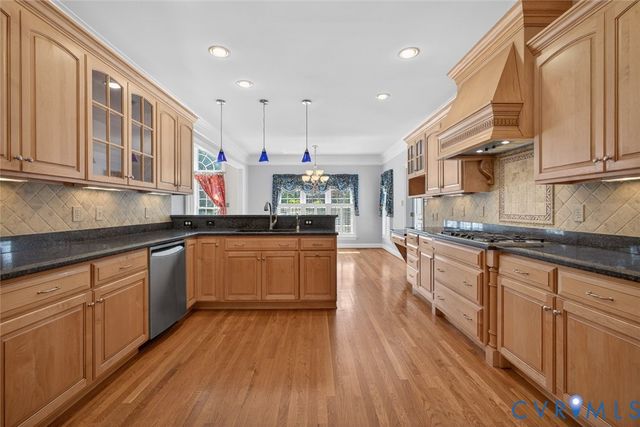 11801 Norwich Pl, Glen Allen, VA 23059