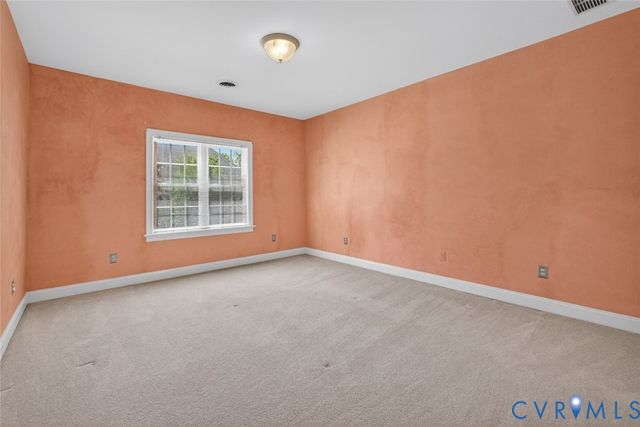 11801 Norwich Pl, Glen Allen, VA 23059