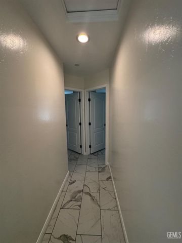 1120 Gargano Road, Bakersfield, CA 93306