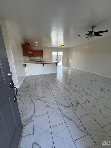 1120 Gargano Road, Bakersfield, CA 93306