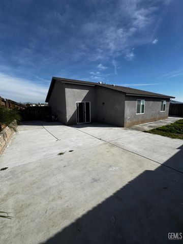 1120 Gargano Road, Bakersfield, CA 93306