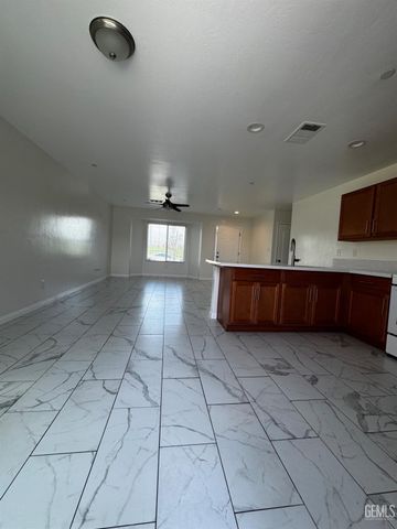 1120 Gargano Road, Bakersfield, CA 93306