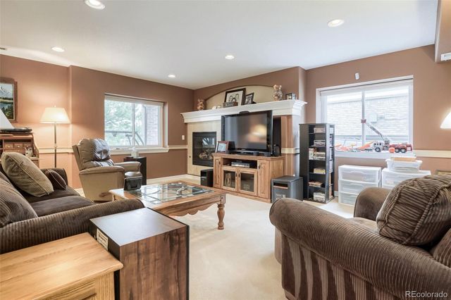 8011 S Shawnee Street, Aurora, CO 80016