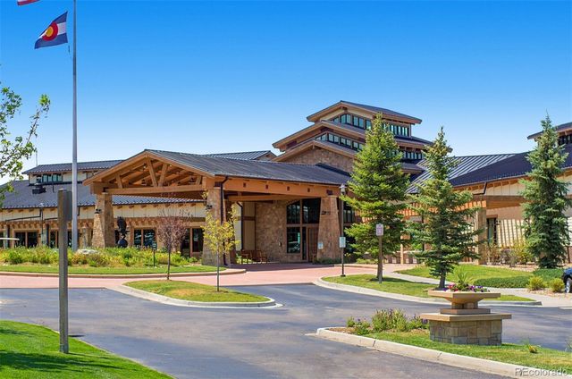 8011 S Shawnee Street, Aurora, CO 80016