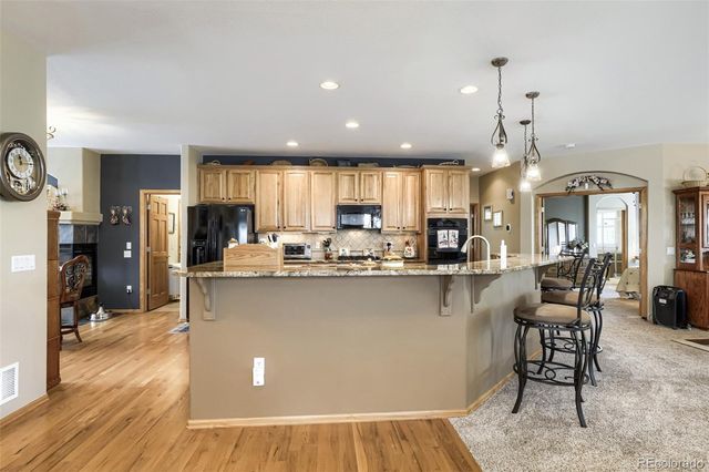 8011 S Shawnee Street, Aurora, CO 80016