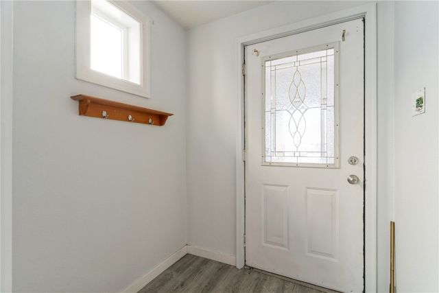 1004 10th Street SW, Cedar Rapids, IA 52404