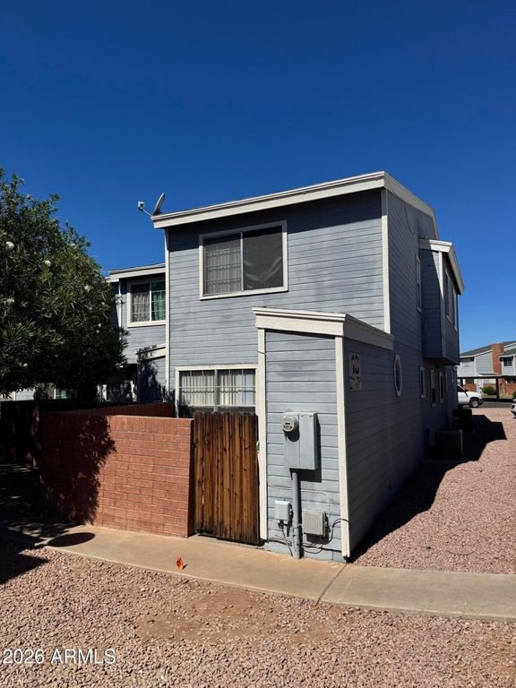 2301 E UNIVERSITY Drive 215, Mesa, AZ 85213 — exterior