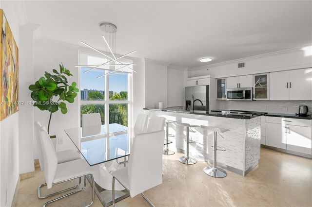 17555 Atlantic Boulevard 602, Sunny Isles Beach, FL 33160