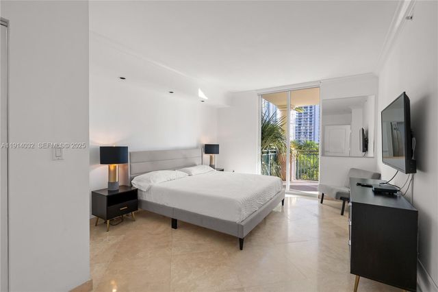 17555 Atlantic Boulevard 602, Sunny Isles Beach, FL 33160