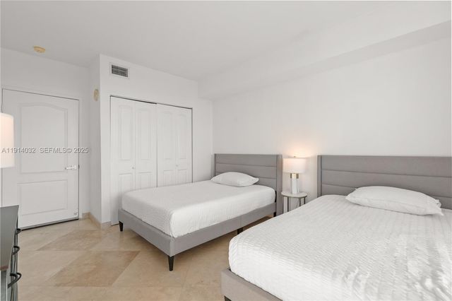 17555 Atlantic Boulevard 602, Sunny Isles Beach, FL 33160