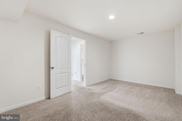 12 ORCHARD GREEN DR, Charles Town, WV 25414
