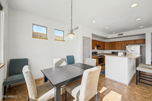 8218 S 23RD Place, Phoenix, AZ 85042