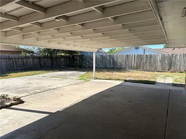 3505 Heritage, Corpus Christi, TX 78415