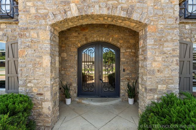 11170 S 72nd East East Avenue, Bixby, OK 74008