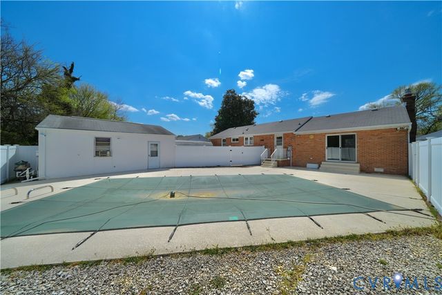 2601 Bertram Rd, Richmond, VA 23224