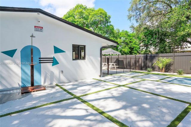 256 NW 57th Street, Miami, FL 33127