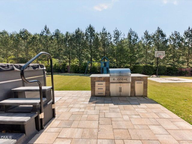 204 Springtime Fields Lane, Wake Forest, NC 27587