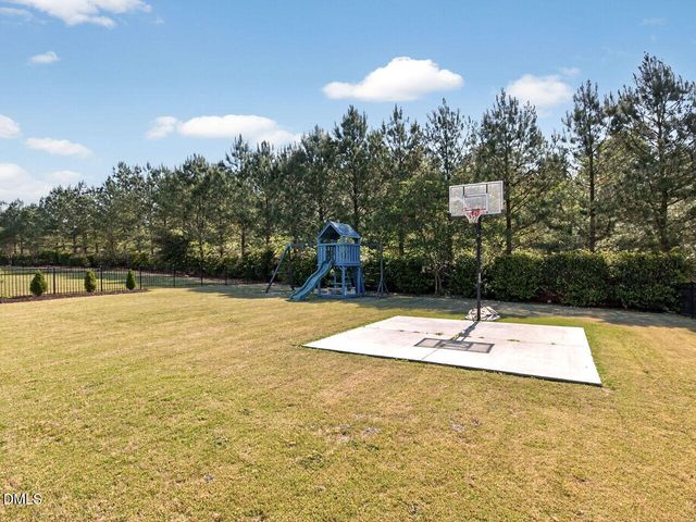 204 Springtime Fields Lane, Wake Forest, NC 27587