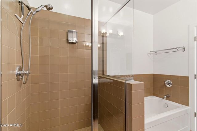 7291 N SCOTTSDALE Road 3006, Paradise Valley, AZ 85253