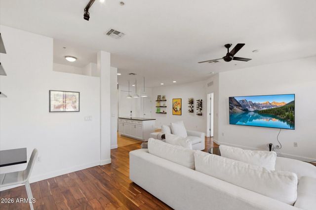 7291 N SCOTTSDALE Road 3006, Paradise Valley, AZ 85253