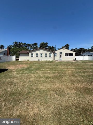 129 SUNNYSIDE RD, Smyrna, DE 19977
