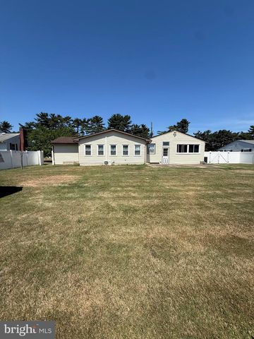 129 SUNNYSIDE RD, Smyrna, DE 19977